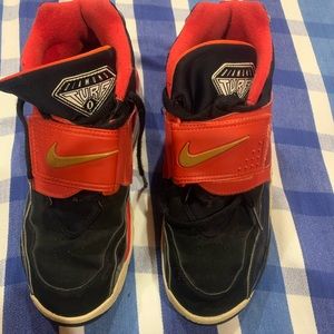 Nike Diamond Turf